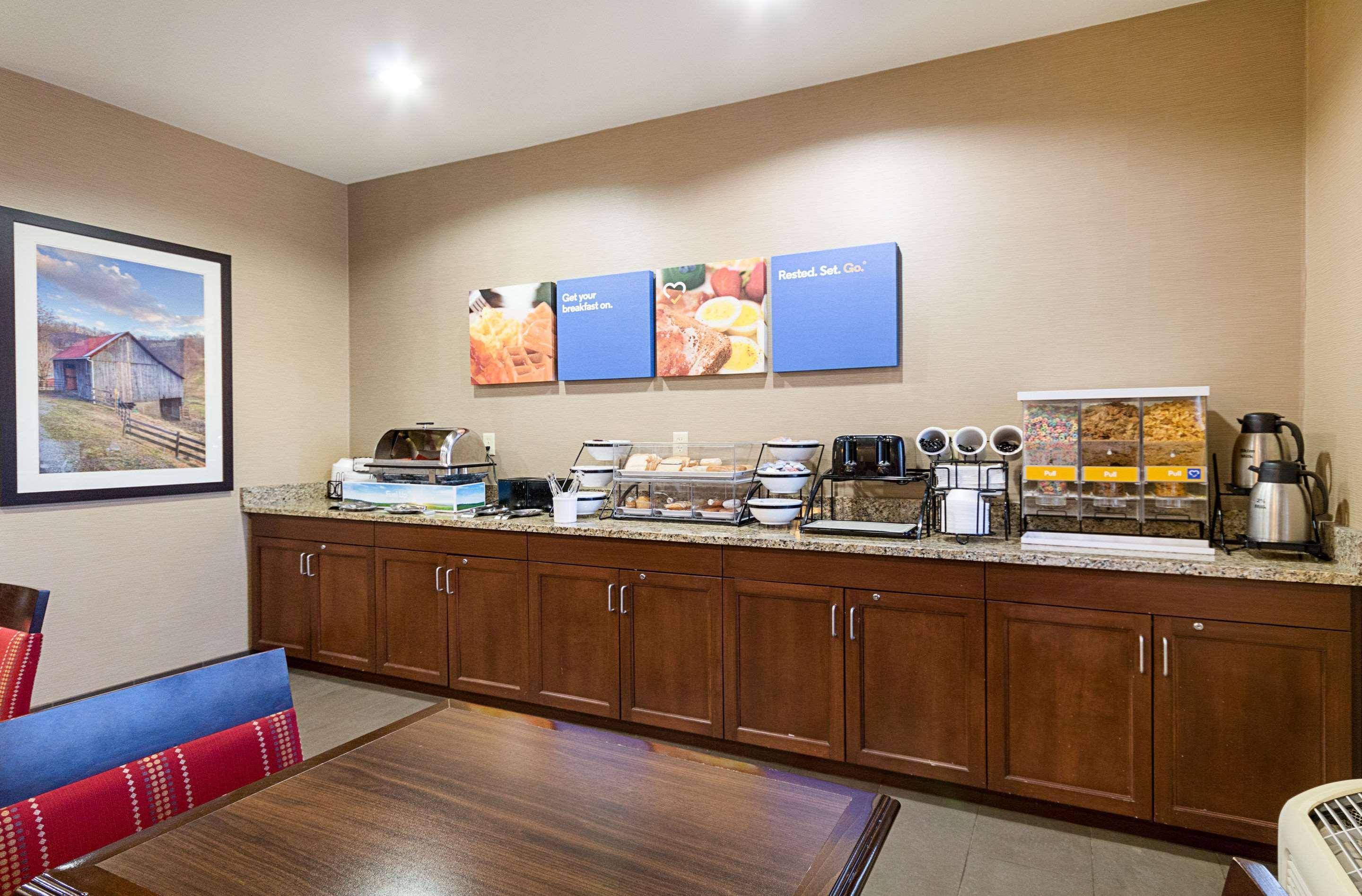 Comfort Inn Barboursville near Huntington Mall area Eksteriør bilde